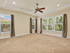 19688 Casa Verde Way in Ft. Myers, FL - Foto de edificio - Building Photo