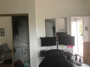 4422 San Blas Ave, Unit GUEST in Los Angeles, CA - Foto de edificio - Building Photo