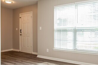 10316 Gold Pan Rd in Charlotte, NC - Building Photo - Building Photo