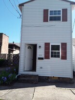 164 Mill St in Pittston, PA - Building Photo