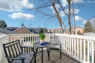 Copper Beech Town Homes in Clovis, CA - Foto de edificio - Building Photo