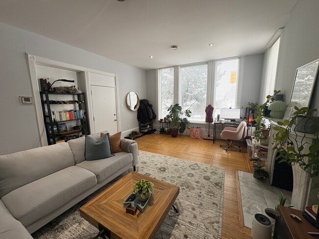 262 James St S in Hamilton, ON - Building Photo - Building Photo