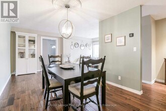 2407 Mainroyal St in Mississauga, ON - Building Photo - Building Photo