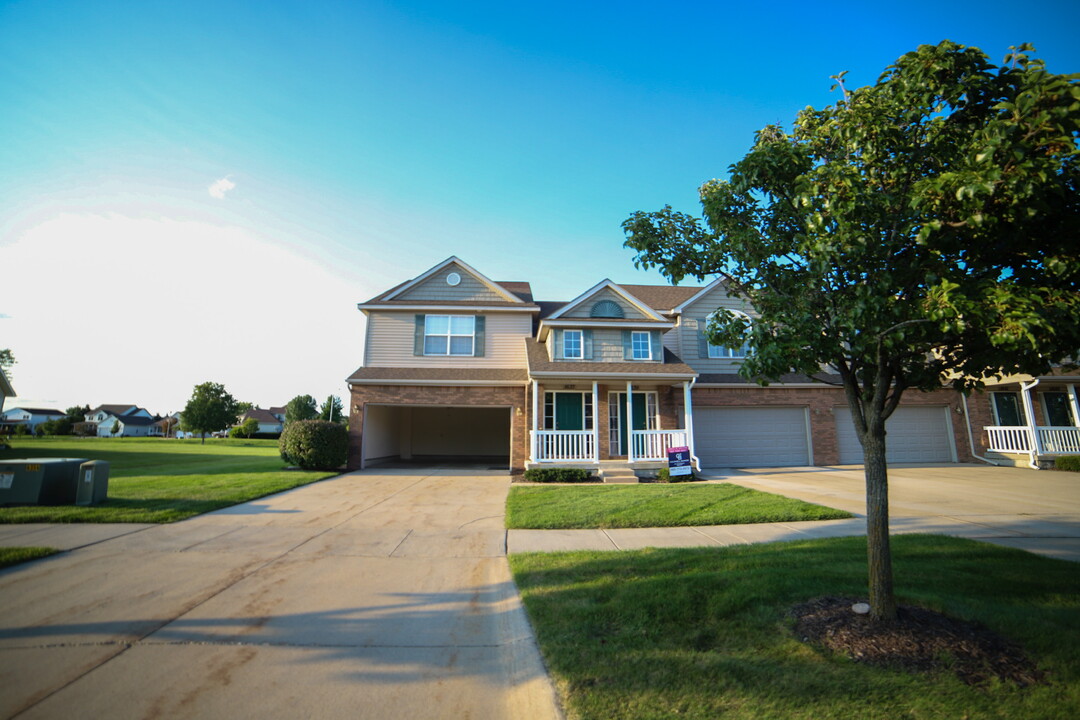 Eagle Pointe Condos in Mt. Pleasant, MI - Building Photo