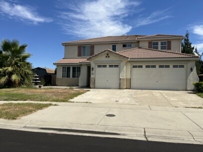 1401 High Noon Dr in Olivehurst, CA - Building Photo