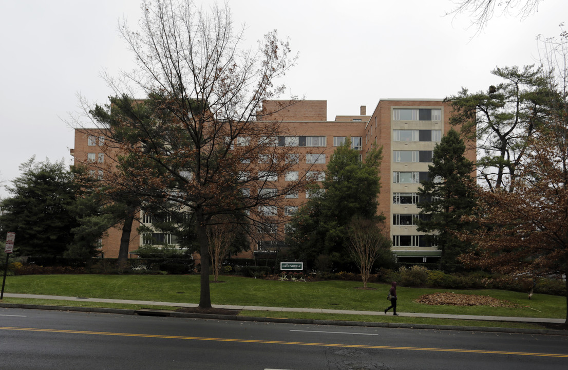 Greenbriar in Washington, DC - Foto de edificio