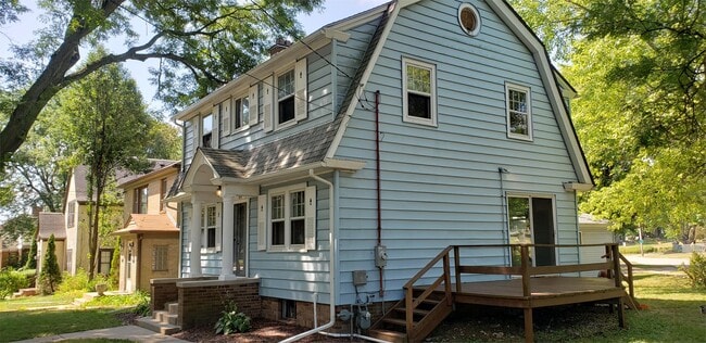 914 N Chicago Ave in Rockford, IL - Building Photo - Building Photo