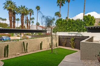 1492 S Camino Real in Palm Springs, CA - Building Photo - Building Photo