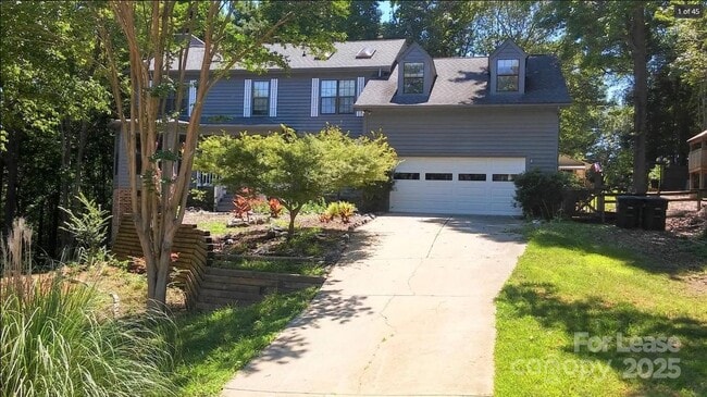 property at 4167 Greenview Ct