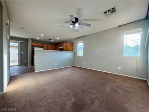 6018 El Sol Dr in Las Vegas, NV - Building Photo - Building Photo