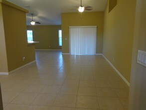5869 NW Leghorn Ave in Port St. Lucie, FL - Building Photo - Building Photo