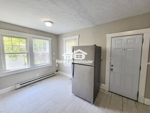 220 Glendale Ave, Unit 1 in Norfolk, VA - Building Photo - Building Photo