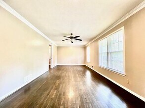 353 Harmony Grove Rd in Lilburn, GA - Building Photo - Building Photo