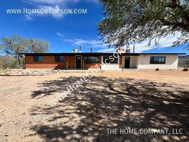 property at 6060 N Van Ark Rd
