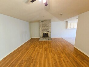 5611 Caldicote St in Humble, TX - Building Photo - Building Photo