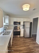 1815 Van Wert Ave in Jacksonville, FL - Building Photo - Building Photo