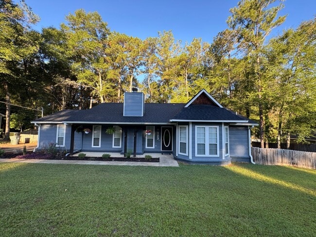 property at 123 Crestview Dr