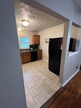 1110 S Glenn Ave in Springfield, MO - Building Photo - Building Photo
