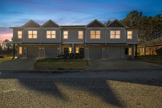 16072 Echo Glen Dr in Tyler, TX - Building Photo - Building Photo