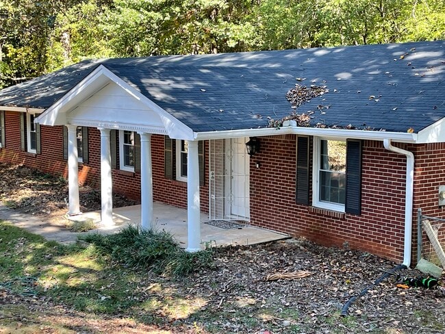 1695 Buford Dr in Lawrenceville, GA - Building Photo - Building Photo