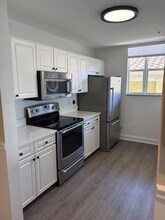 1200 Town Center Dr, Unit 427 in Jupiter, FL - Building Photo - Building Photo