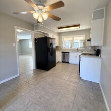 2806 54th St in Lubbock, TX - Building Photo - Building Photo