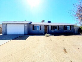 60769 La Mirada Trail in Joshua Tree, CA - Building Photo