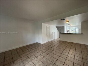23 SW 3rd St in Pompano Beach, FL - Building Photo - Building Photo