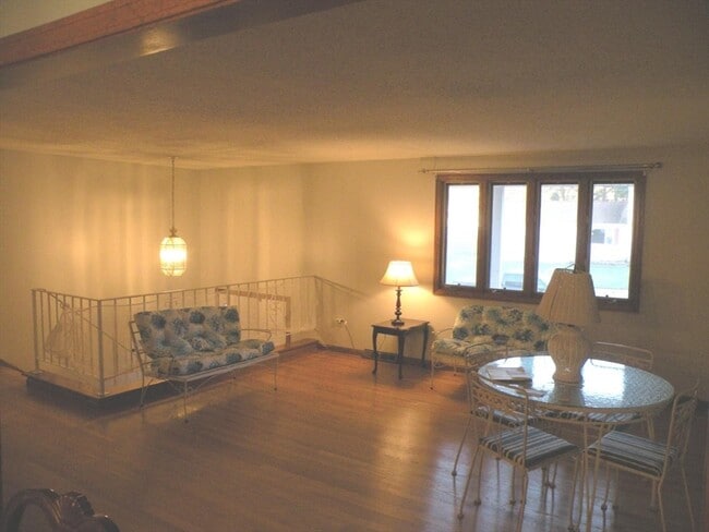 17 Brad Rd in Stoughton, MA - Building Photo - Building Photo