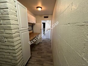 238 E Williams St in Barstow, CA - Building Photo - Building Photo