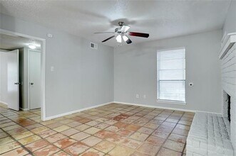 507 S Las Vegas Trail in White Settlement, TX - Building Photo - Building Photo