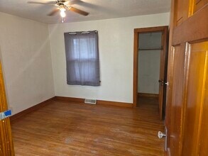 300 N Hickory St in Platteville, WI - Building Photo - Building Photo
