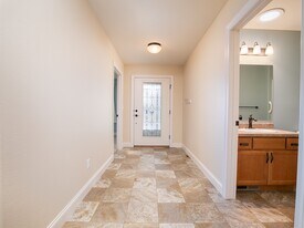 1745 Golf Dr in Billings, MT - Building Photo