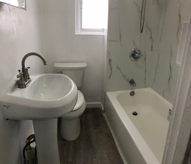 523 N Railroad St Rentals in Allentown, PA