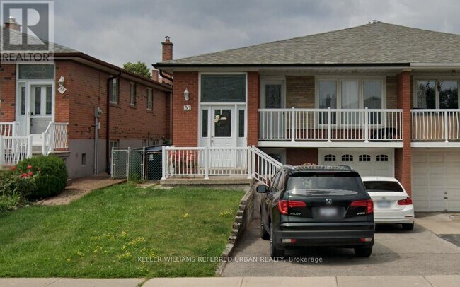 30 Picaro Dr in Toronto, ON - Building Photo - Building Photo