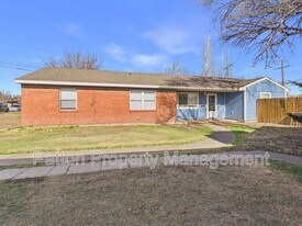 3004 Westhaven Dr in Amarillo, TX - Building Photo