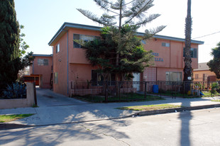 10822 S Grevillea Ave Apartments