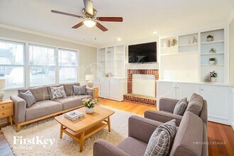 4004 Deerfield St in High Point, NC - Building Photo - Building Photo