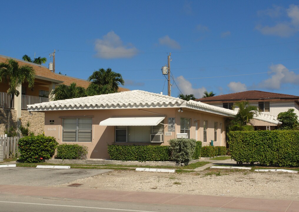 4608 N Ocean Dr in Fort Lauderdale, FL - Foto de edificio