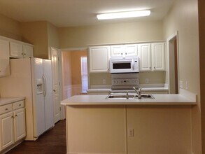 8510 Heron Glen Dr in Charlotte, NC - Building Photo - Building Photo