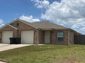3711 John Chisholm Loop in Killeen, TX - Building Photo