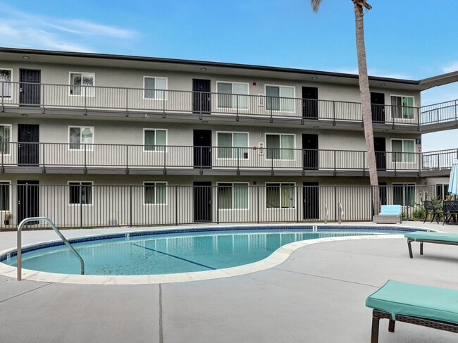 Moonraker Apartments