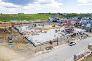 The Willows in Calgary, AB - Building Photo