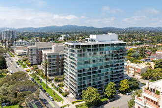 El Tovar by the Sea in Santa Monica, CA - Building Photo - Building Photo