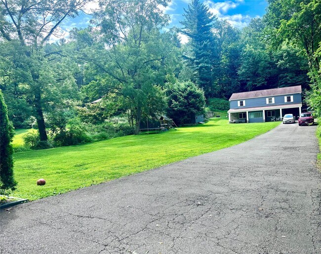 5 Red Mill Rd in Cortlandt, NY - Building Photo - Building Photo