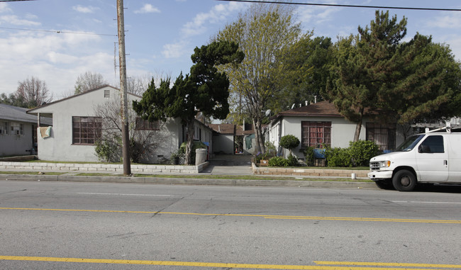 6645 Whitsett Ave in North Hollywood, CA - Building Photo - Building Photo