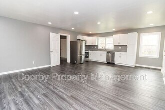 2408 Cres Club Dr, Unit 1 Bedroom Den A-0211 in Chattanooga, TN - Building Photo - Building Photo