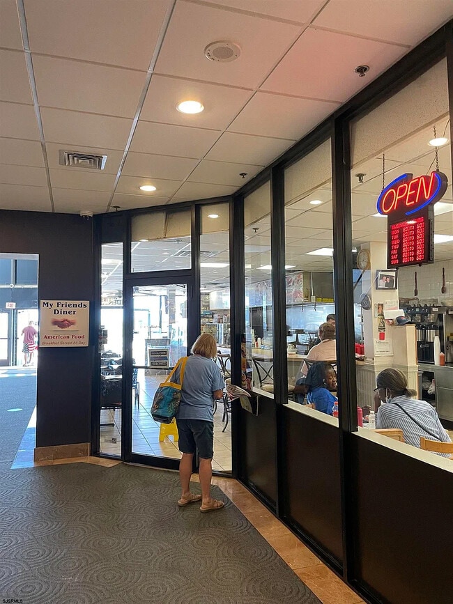 1507 Boardwalk, Unit 1806 unit boardwalk in Atlantic City, NJ - Building Photo - Building Photo