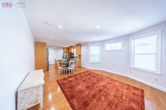 7 Alcott St, Unit 2 in Boston, MA - Building Photo - Building Photo