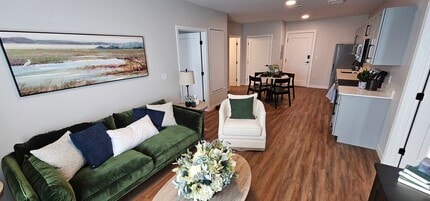 The Overlook in Somersworth, NH - Foto de edificio - Building Photo